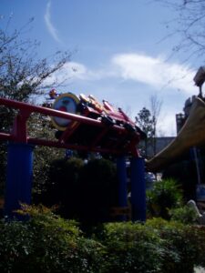 Mehr über den Artikel erfahren Woody Woodpecker’s Nuthouse Coaster (Universal Studios Florida)